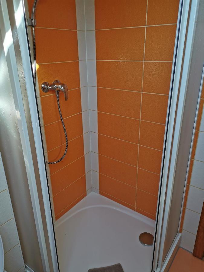 Apartmany U Hastrmana Vyssi Brod Luaran gambar